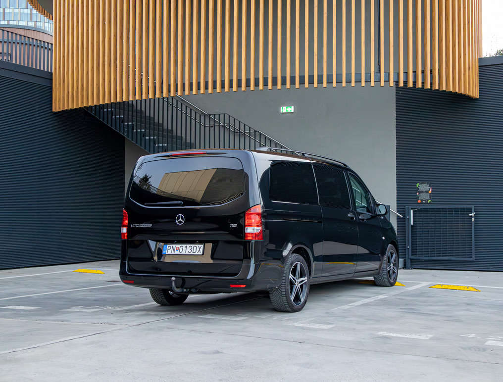 Mercedes-Benz Vito Extra Long - Back